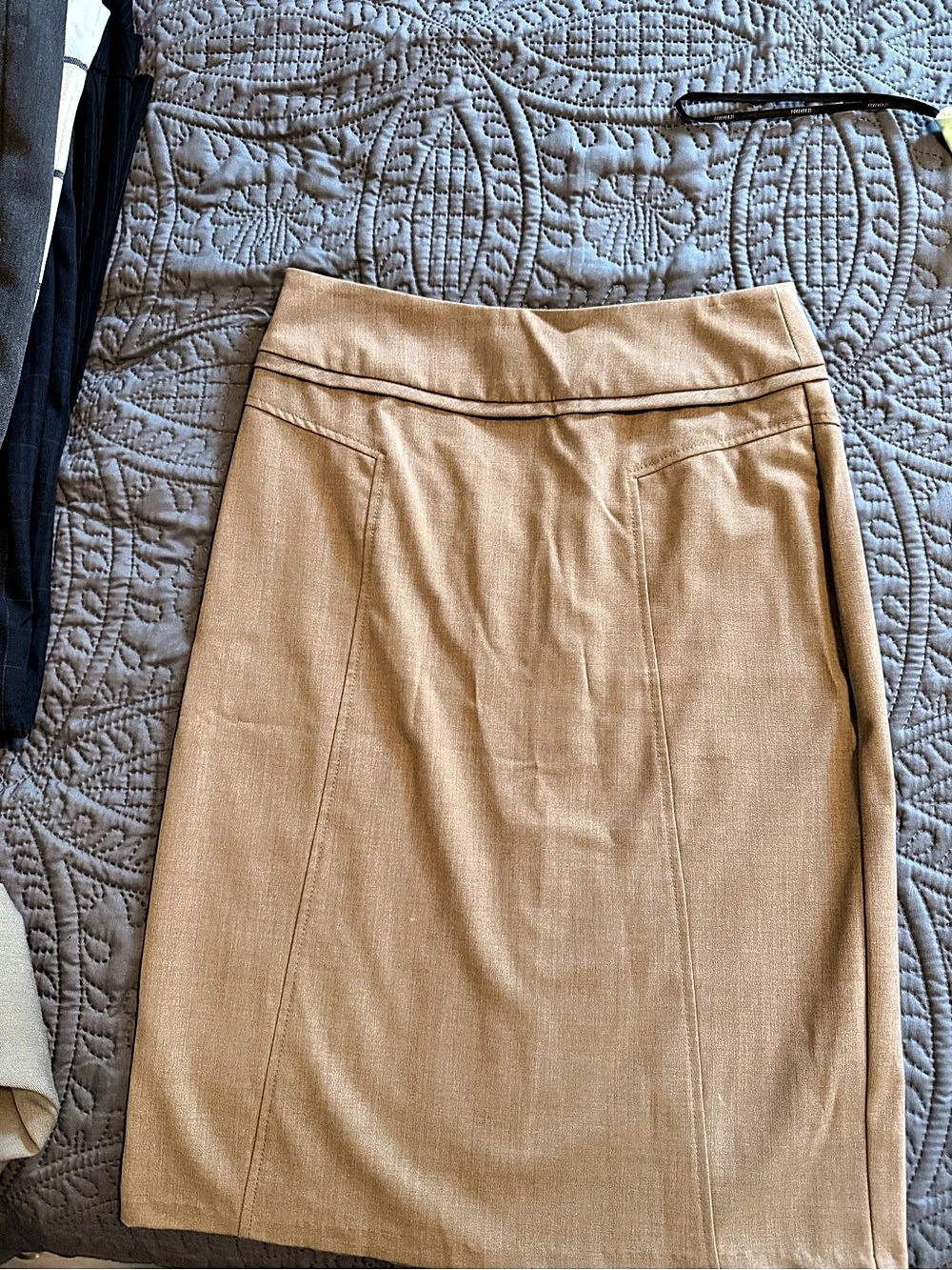 New York & Company Pencil Skirt Size 2 Like New
